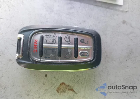 2021 Chrysler Voyager Lxi z USA, uszkodzony, nr VIN 2C4RC1DG8MR539103